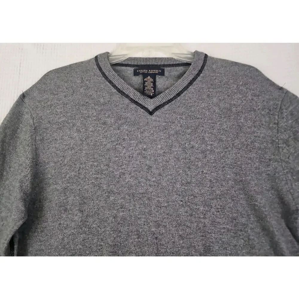 Banana Republic Cotton Cashmere ~Men's Size S~ Dark Gray V-Neck Sweater Pullover